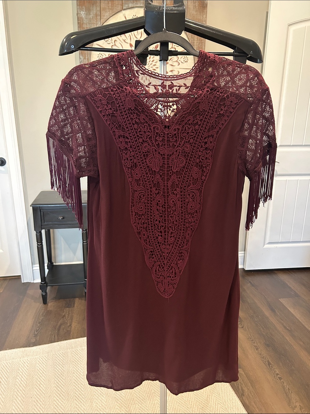 Altar'd State Woman’s Burgundy Lace Fringe Dress / Party Ready! Sz small